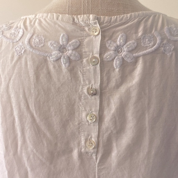 Maeve woman’s white beaded sequins, cotton, silk blend blouse, 3/4 sleeve sz 2 - Picture 7 of 13